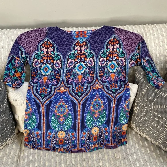 {Johnny Was} Floral Blouse - Picture 4 of 6